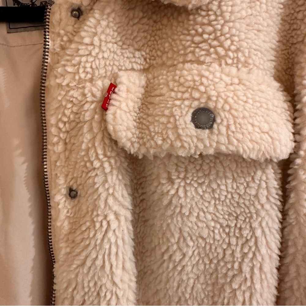 Levi’s Sherpa jacket - Picture 6 of 9